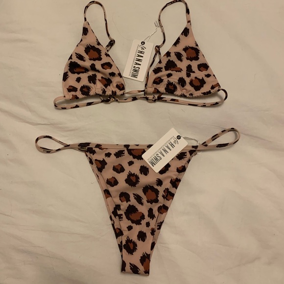 LAHANA SWIM BIKINIS - Picture 4 of 5